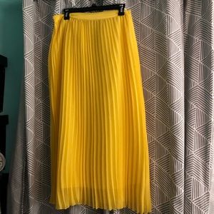 Yellow Pleated Skirt